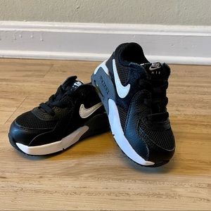 Nike Air Max Excee Toddler size 5C Brand New Condition